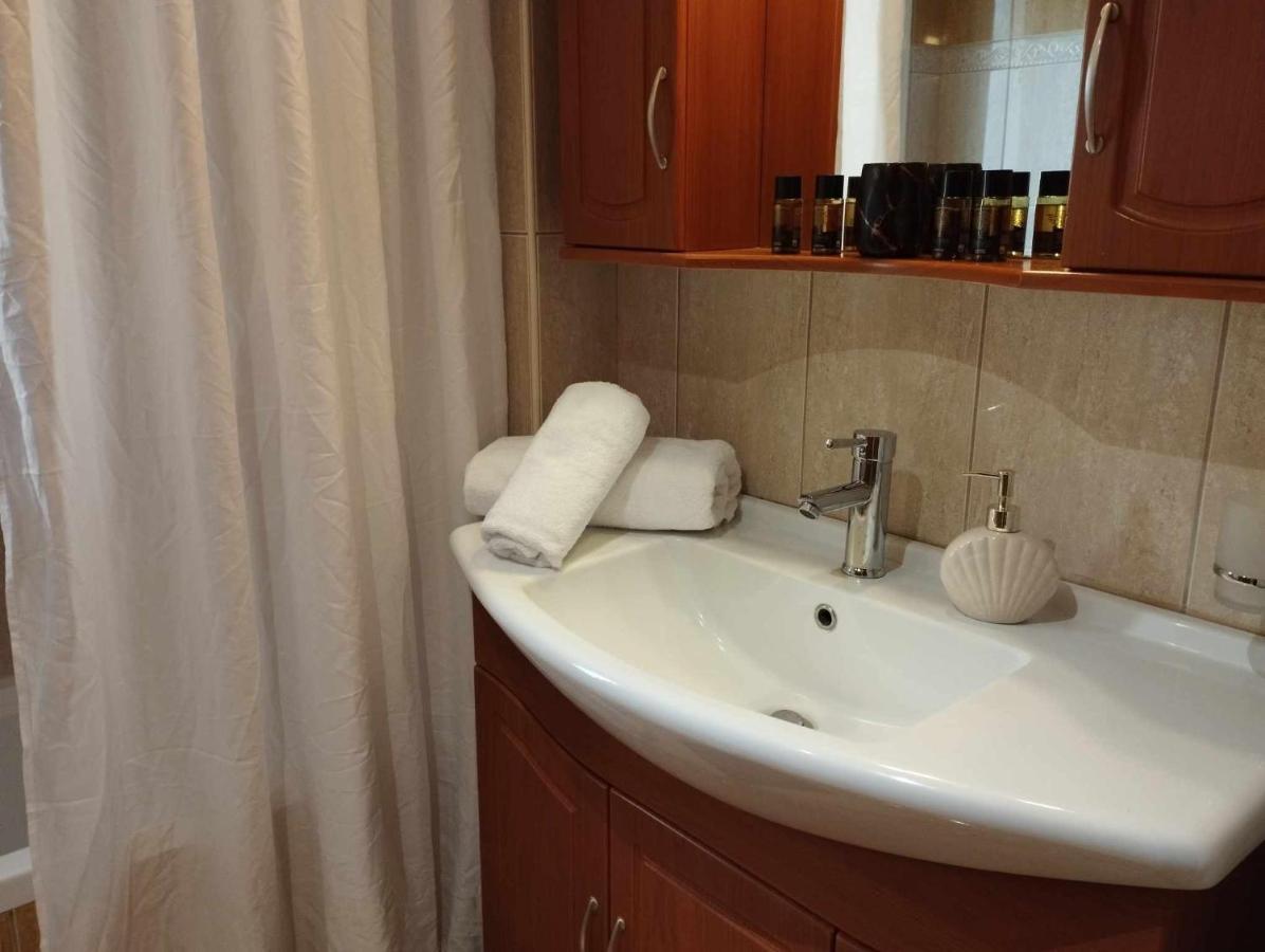 Istamos Apartment Stamni 外观 照片